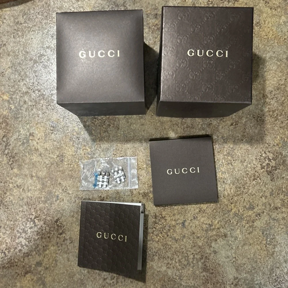 Genuine GUCCI 5500M 18mm Bracelet Links And Box Men's Watch Part New Unused